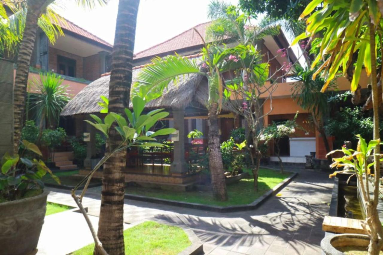 Kedin'S Inn Denpasar  Bagian luar foto