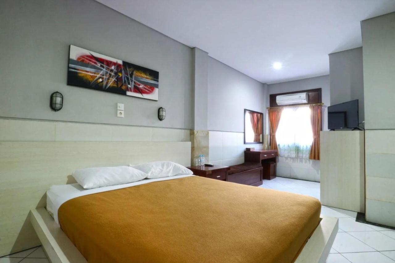 Kedin'S Inn Denpasar  Bagian luar foto