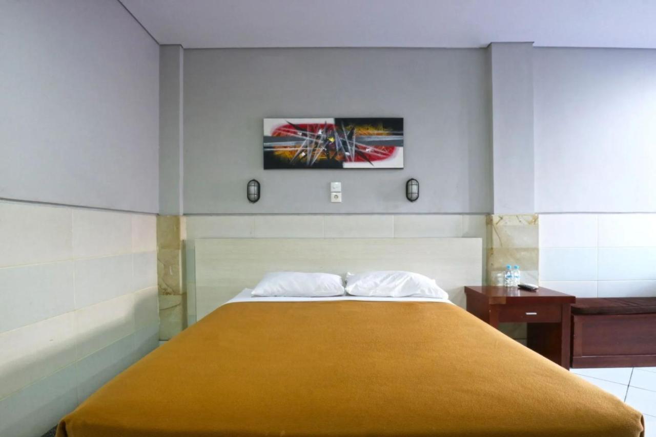 Kedin'S Inn Denpasar  Bagian luar foto