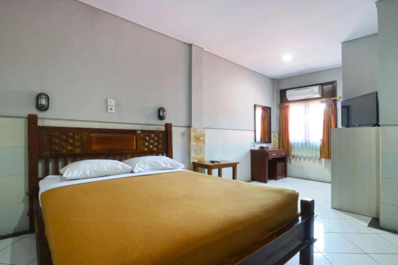 Kedin'S Inn Denpasar  Bagian luar foto