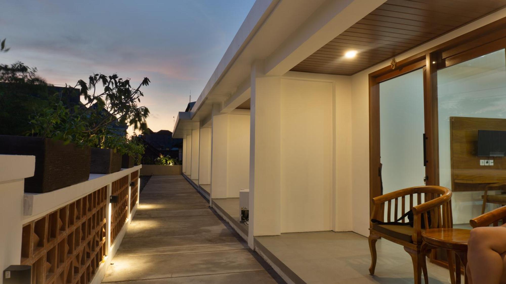 Kedin'S Inn Denpasar  Bagian luar foto